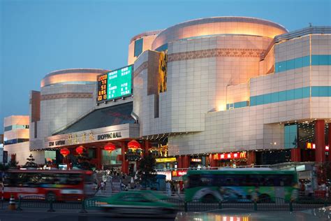 Top Xi'an Shopping Malls 